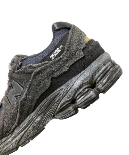 NEW BALANCE（ニューバランス）NEW BALANCE (ニューバランス) 2002ローカットスニーカー グレー サイズ:27.0cmの古着・服飾アイテム