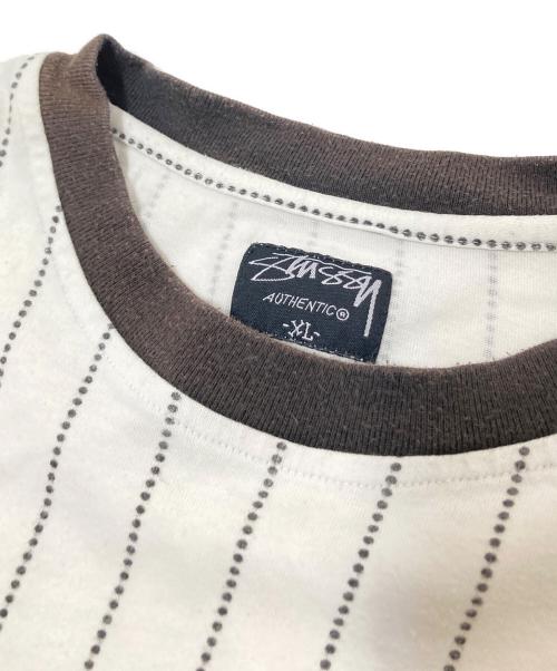 stussy（ステューシー）stussy (ステューシー) BASEBALL TEE ホワイト×ブラック サイズ:XLの古着・服飾アイテム