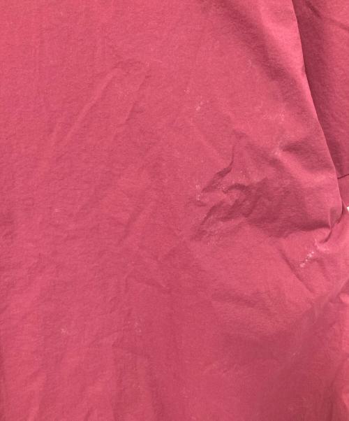 MACKINTOSH PHILOSOPHY（マッキントッシュ フィロソフィー）MACKINTOSH PHILOSOPHY (マッキントッシュ フィロソフィー) ナイロンストレッチTシャツ レッド サイズ:40の古着・服飾アイテム
