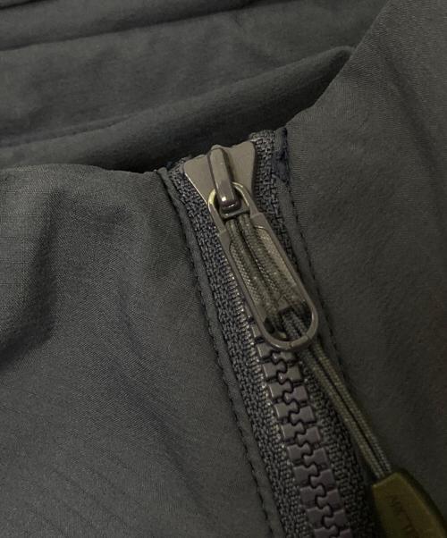 ARC'TERYX（アークテリクス）ARC'TERYX (アークテリクス) SQUAMISH HOODY ネイビー サイズ:Mの古着・服飾アイテム