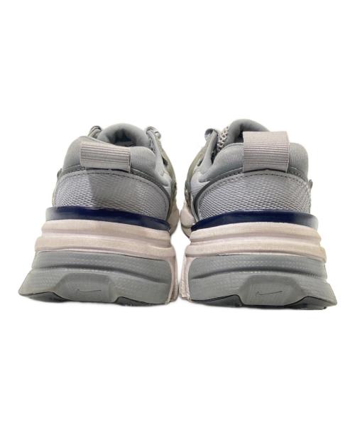 NIKE（ナイキ）NIKE (ナイキ) ローカットスニーカー グレー サイズ:25.0㎝の古着・服飾アイテム
