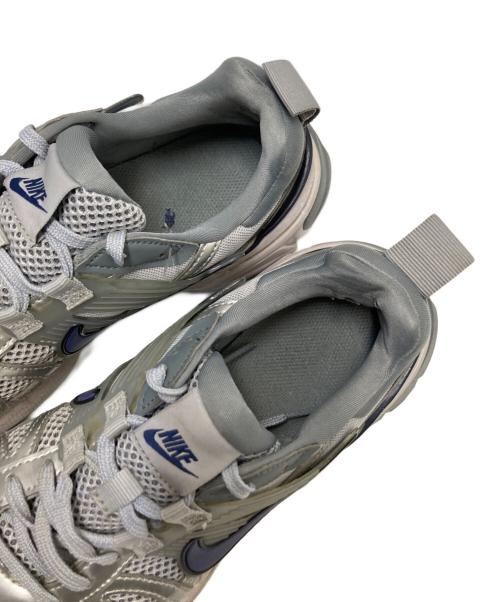 NIKE（ナイキ）NIKE (ナイキ) ローカットスニーカー グレー サイズ:25.0㎝の古着・服飾アイテム