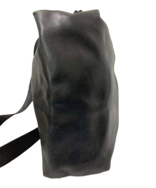 Uni&co（ユニアンドコー）Uni&co (ユニアンドコー) レザーメッセンジャーバッグ ブラック サイズ:下記参照の古着・服飾アイテム