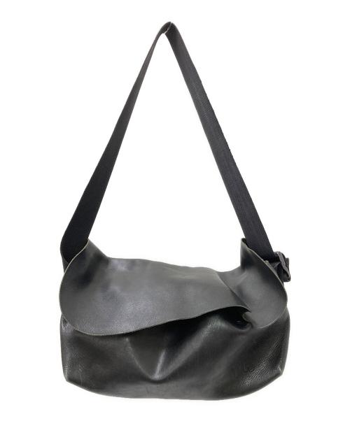 Uni&co（ユニアンドコー）Uni&co (ユニアンドコー) レザーメッセンジャーバッグ ブラック サイズ:下記参照の古着・服飾アイテム