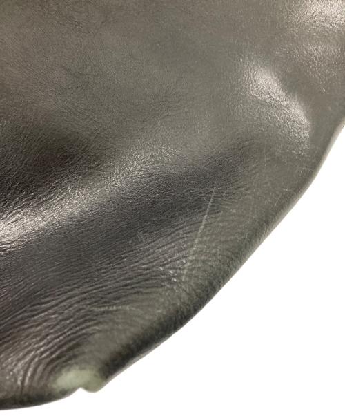 Uni&co（ユニアンドコー）Uni&co (ユニアンドコー) レザーメッセンジャーバッグ ブラック サイズ:下記参照の古着・服飾アイテム