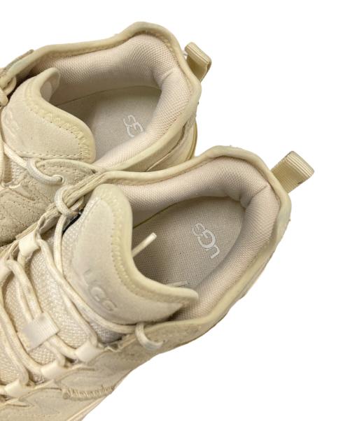 UGG（アグ）UGG (アグ) トレイル ロー スニーカー アイボリー サイズ:24.0㎝の古着・服飾アイテム