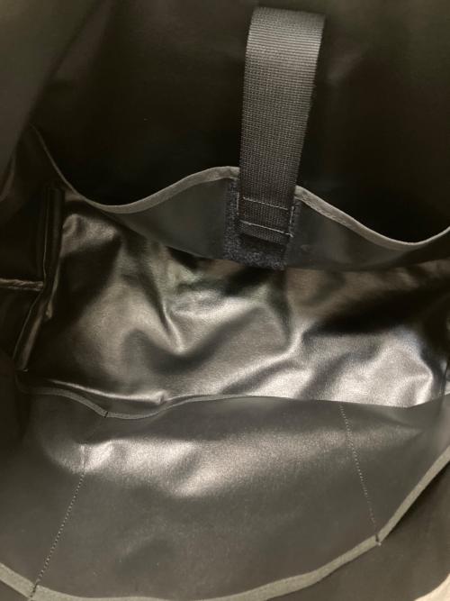 BLUE LUG（ブルーラグ）BLUE LUG (ブルーラグ) the messenger bag カーキの古着・服飾アイテム