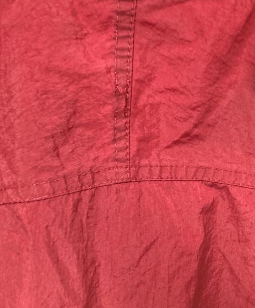NIKE（ナイキ）NIKE (ナイキ) Vネックナイロンプルオーバー レッド サイズ:Lの古着・服飾アイテム