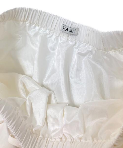 EAAH（イア）EAAH (イア) スカート ホワイト サイズ:Mの古着・服飾アイテム
