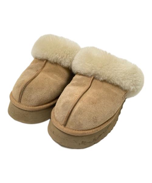 UGG（アグ）UGG (アグ) DISQUETTE ムートンサンダル ベージュ サイズ:25.0cmの古着・服飾アイテム