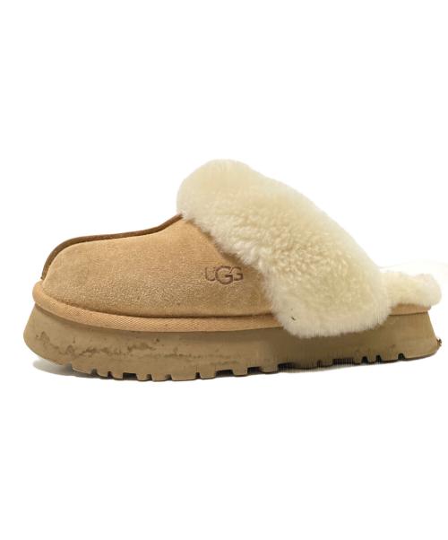 UGG（アグ）UGG (アグ) DISQUETTE ムートンサンダル ベージュ サイズ:25.0cmの古着・服飾アイテム