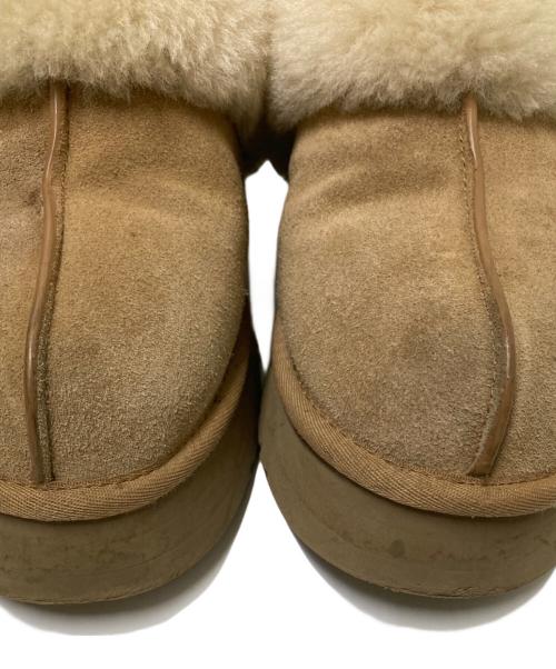 UGG（アグ）UGG (アグ) DISQUETTE ムートンサンダル ベージュ サイズ:25.0cmの古着・服飾アイテム