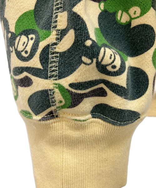 A BATHING APE（アベイシングエイプ）A BATHING APE (アベイシングエイプ) ベイビーマイロ総柄ジップパーカー ベージュ×グリーン サイズ:XLの古着・服飾アイテム