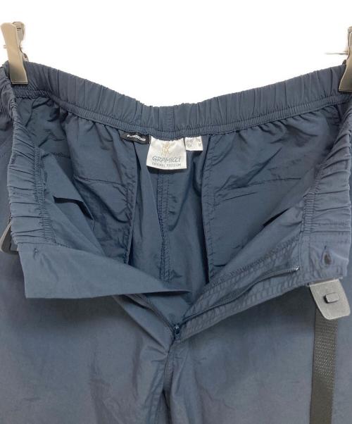GRAMICCI（グラミチ）GRAMICCI (グラミチ) LOWERCASE (ロウワーケース) NYLON PACKABLE TRACK PANTS ネイビー サイズ: Lの古着・服飾アイテム