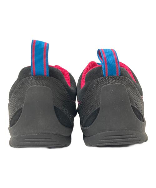 KEEN（キーン）KEEN (キーン) JASPER ローカットスニーカー ブラック×ピンク サイズ:24.0㎝の古着・服飾アイテム