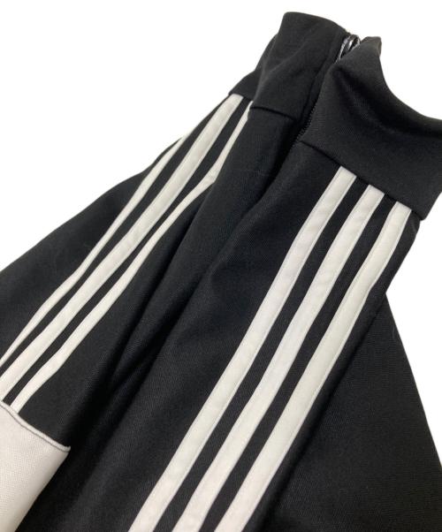 adidas（アディダス）adidas (アディダス) アディカラー クラシックス カットライン トラックジャケット ブラック サイズ:Mの古着・服飾アイテム