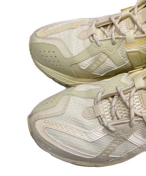 NEW BALANCE（ニューバランス）NEW BALANCE (ニューバランス) ローカットスニーカー ベージュ サイズ:28.0cmの古着・服飾アイテム