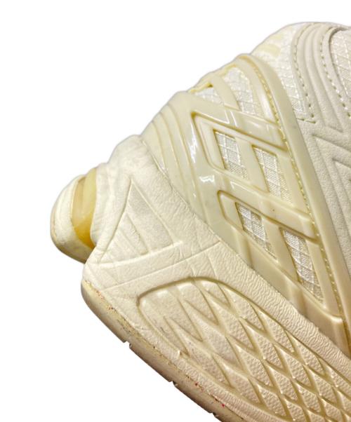 NEW BALANCE（ニューバランス）NEW BALANCE (ニューバランス) ローカットスニーカー ベージュ サイズ:28.0cmの古着・服飾アイテム