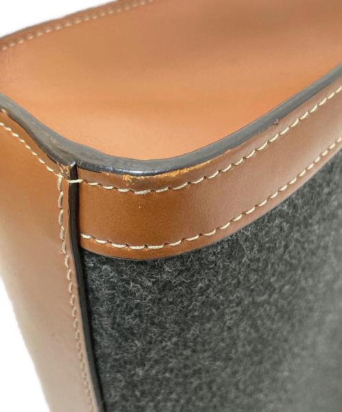 CELINE（セリーヌ）CELINE (セリーヌ) スモールバーティカルカバ グレー×ブラウンの古着・服飾アイテム