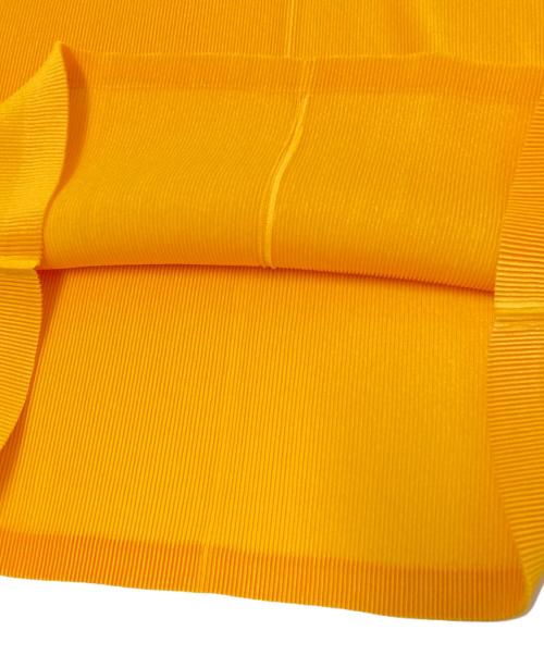 PLEATS PLEASE（プリーツプリーズ）PLEATS PLEASE (プリーツプリーズ) Vネックフレンチスリーブプリーツカットソー オレンジ サイズ:03の古着・服飾アイテム