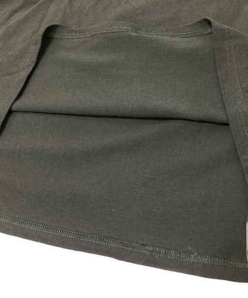 HUF（ハフ）HUF (ハフ) METAL GEAR SOLID (メタルギア ソリッド) コラボプリントTシャツ ブラック サイズ:L 未使用品の古着・服飾アイテム
