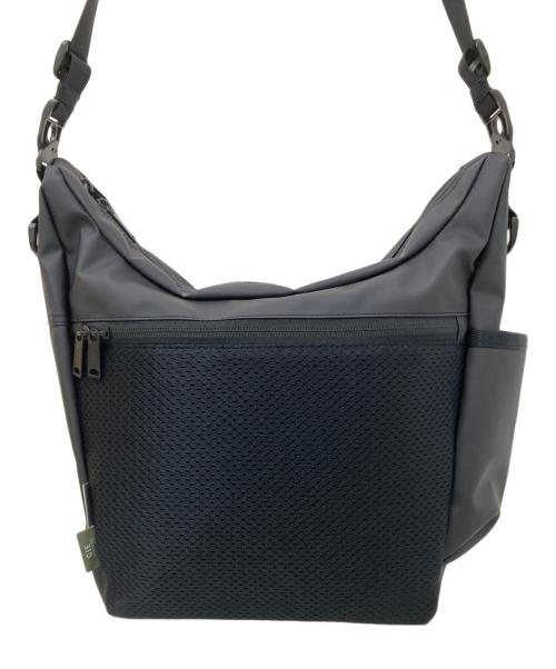 CIE（シー）CIE (シー) GRID3 SHOULDERBAG ブラックの古着・服飾アイテム