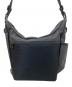 CIE (シー) GRID3 SHOULDERBAG ブラック：6000円