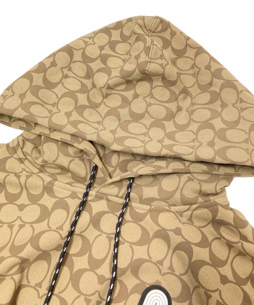 COACH（コーチ）COACH (コーチ) シグネチャーロゴパーカー ベージュ サイズ:Lの古着・服飾アイテム