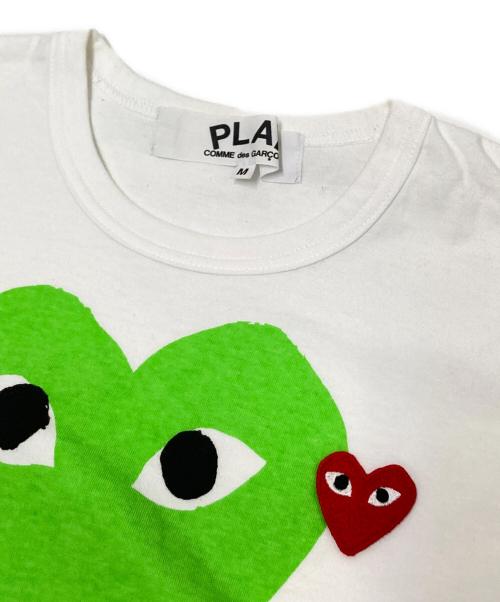 PLAY COMME des GARCONS（プレイコムデギャルソン）PLAY COMME des GARCONS (プレイコムデギャルソン) ハートプリントTシャツ ホワイト×グリーン サイズ:Mの古着・服飾アイテム