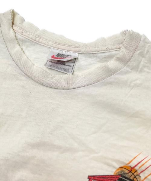 NIKE（ナイキ）NIKE (ナイキ) JORDAN プリントTシャツ ホワイト×レッド サイズ:Lの古着・服飾アイテム