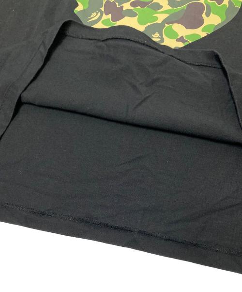 A BATHING APE（アベイシングエイプ）A BATHING APE (アベイシングエイプ) プリントTシャツ ブラック×グリーン サイズ:2XLの古着・服飾アイテム