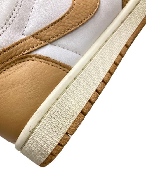 NIKE（ナイキ）NIKE (ナイキ) WMNS AIR JORDAN 1 RETRO HIGH OG ベージュ×オレンジ サイズ:23.0cmの古着・服飾アイテム