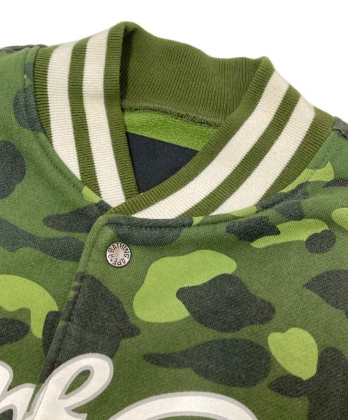 BAPE BY A BATHING APE（ベイプバイアベイシングエイプ）BAPE BY A BATHING APE (ベイプバイアベイシングエイプ) スウェットスタジャン グリーン×ホワイト サイズ:Lの古着・服飾アイテム