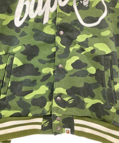 BAPE BY A BATHING APE（ベイプバイアベイシングエイプ）BAPE BY A BATHING APE (ベイプバイアベイシングエイプ) スウェットスタジャン グリーン×ホワイト サイズ:Lの古着・服飾アイテム