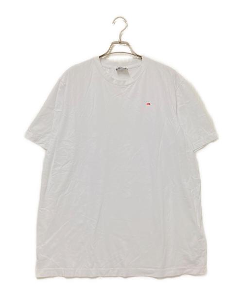 DIESEL（ディーゼル）DIESEL (ディーゼル) Tシャツ ホワイト サイズ:XLの古着・服飾アイテム