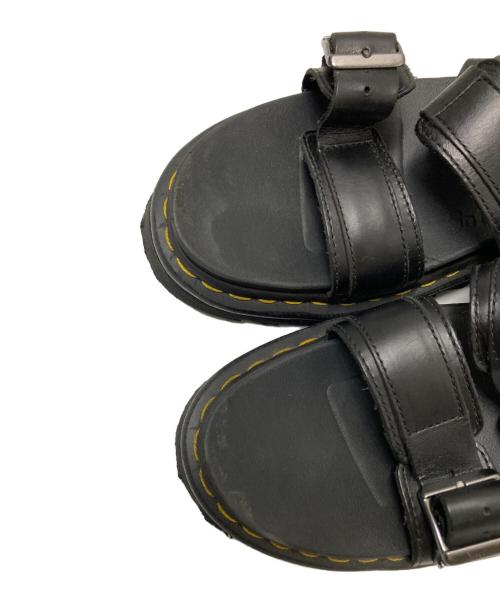 Dr.Martens（ドクターマーチン）Dr.Martens (ドクターマーチン) MYLES サンダル ブラック サイズ:UK 7の古着・服飾アイテム
