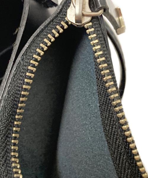 TOGA PULLA（トーガ プルラ）TOGA PULLA (トーガ プルラ) レザーショルダーウォレット ブラック サイズ:下記参照の古着・服飾アイテム