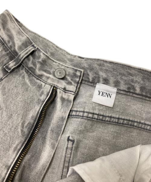 YENN（イエン）YENN (イエン) HIGH RISE TUCK WIDE PT グレー サイズ:36の古着・服飾アイテム