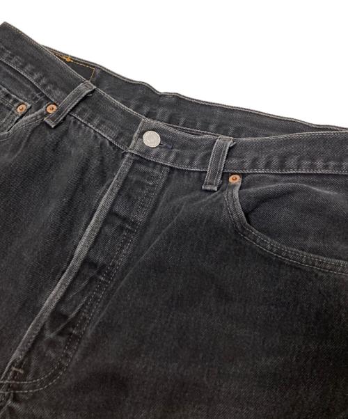 LEVI'S（リーバイス）LEVI'S (リーバイス) 501 ボタンフライデニムパンツ ブラック サイズ:36×32の古着・服飾アイテム