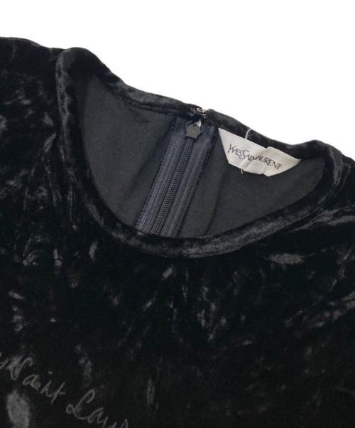 Yves Saint Laurent（イヴサンローラン）Yves Saint Laurent (イヴサンローラン) フロント刺繍ベロアカットソー ブラック サイズ:36の古着・服飾アイテム