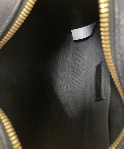 A.P.C.（アーペーセー）A.P.C. (アーペーセー) ハーフムーンショルダーバッグ ブラック サイズ:下記参照の古着・服飾アイテム