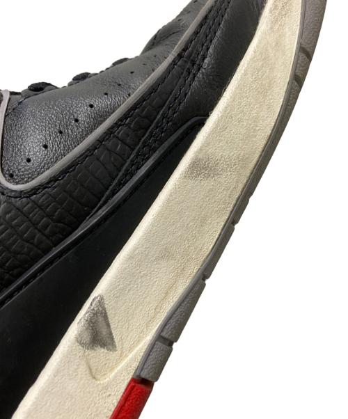 NIKE（ナイキ）NIKE (ナイキ) AIR JORDAN 2 RETRO BLACK/CEMENT GREY-FIRE RED-SAIL ブラック×グレー サイズ:27.0cmの古着・服飾アイテム