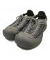 KEEN（キーン）の古着「UNEEK NXIS」｜グレー