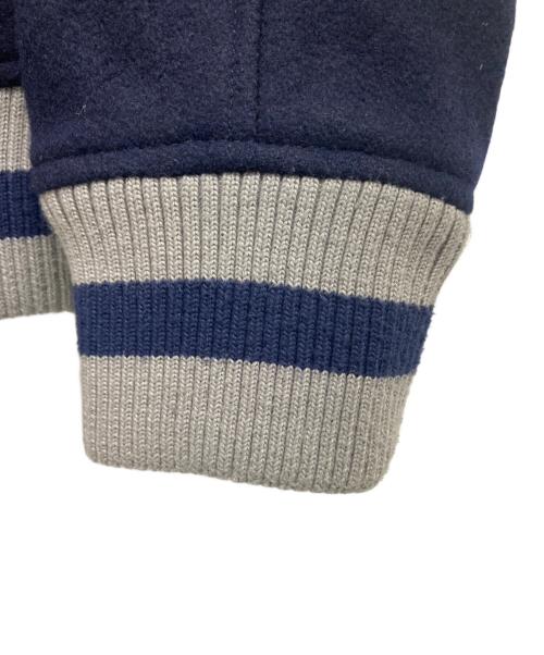 TRUE RELIGION（トゥルー レリジョン）TRUE RELIGION (トゥルー レリジョン) スタジャン グレー×ネイビー サイズ:Lの古着・服飾アイテム