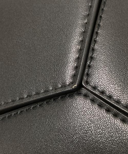 CHARLES & KEITH（チャールズアンドキース）CHARLES & KEITH (チャールズアンドキース) ナスリンジオメトリックショルダーバッグ ブラック サイズ:下記参照の古着・服飾アイテム