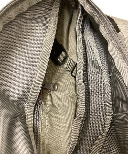BRIEFING（ブリーフィング）BRIEFING (ブリーフィング) MESH TRIPOD ウエストバッグ オリーブ サイズ:下記参照の古着・服飾アイテム