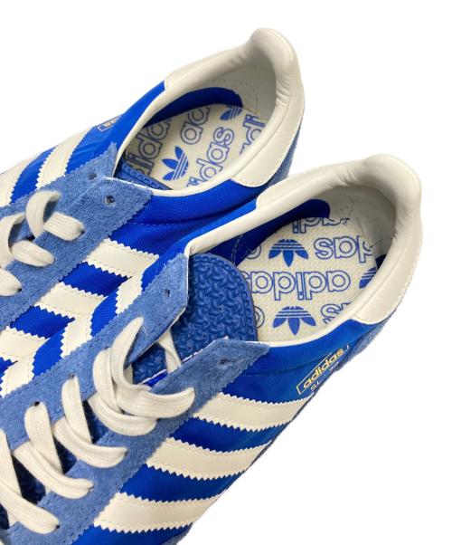 adidas（アディダス）adidas (アディダス) ローカットスニーカー ホワイト×ブルー サイズ:28.0cmの古着・服飾アイテム