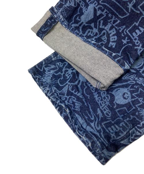 X-LARGE（エクストララージ）X-LARGE (エクストララージ) ディスチャージプリント デニムパンツ ネイビー×ブルー サイズ:34の古着・服飾アイテム