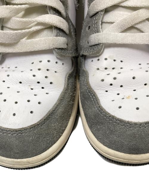 NIKE（ナイキ）NIKE (ナイキ) AIR JORDAN 1 RETRO HIGH OG ホワイト×グレー サイズ:27.5cmの古着・服飾アイテム