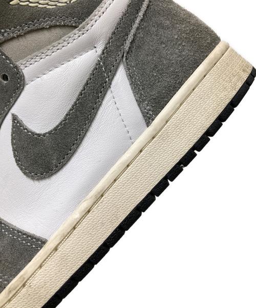 NIKE（ナイキ）NIKE (ナイキ) AIR JORDAN 1 RETRO HIGH OG ホワイト×グレー サイズ:27.5cmの古着・服飾アイテム